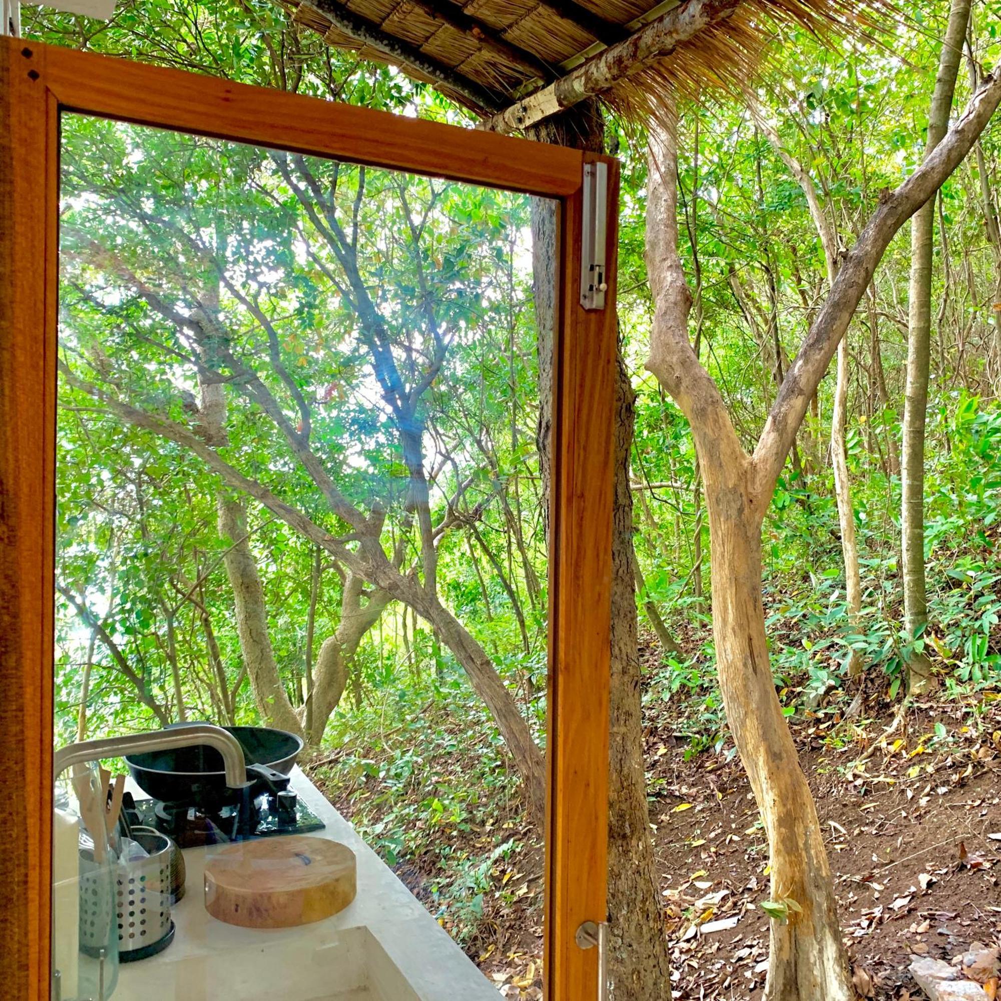 Coconut Beach Bungalows Chaloklum Room photo