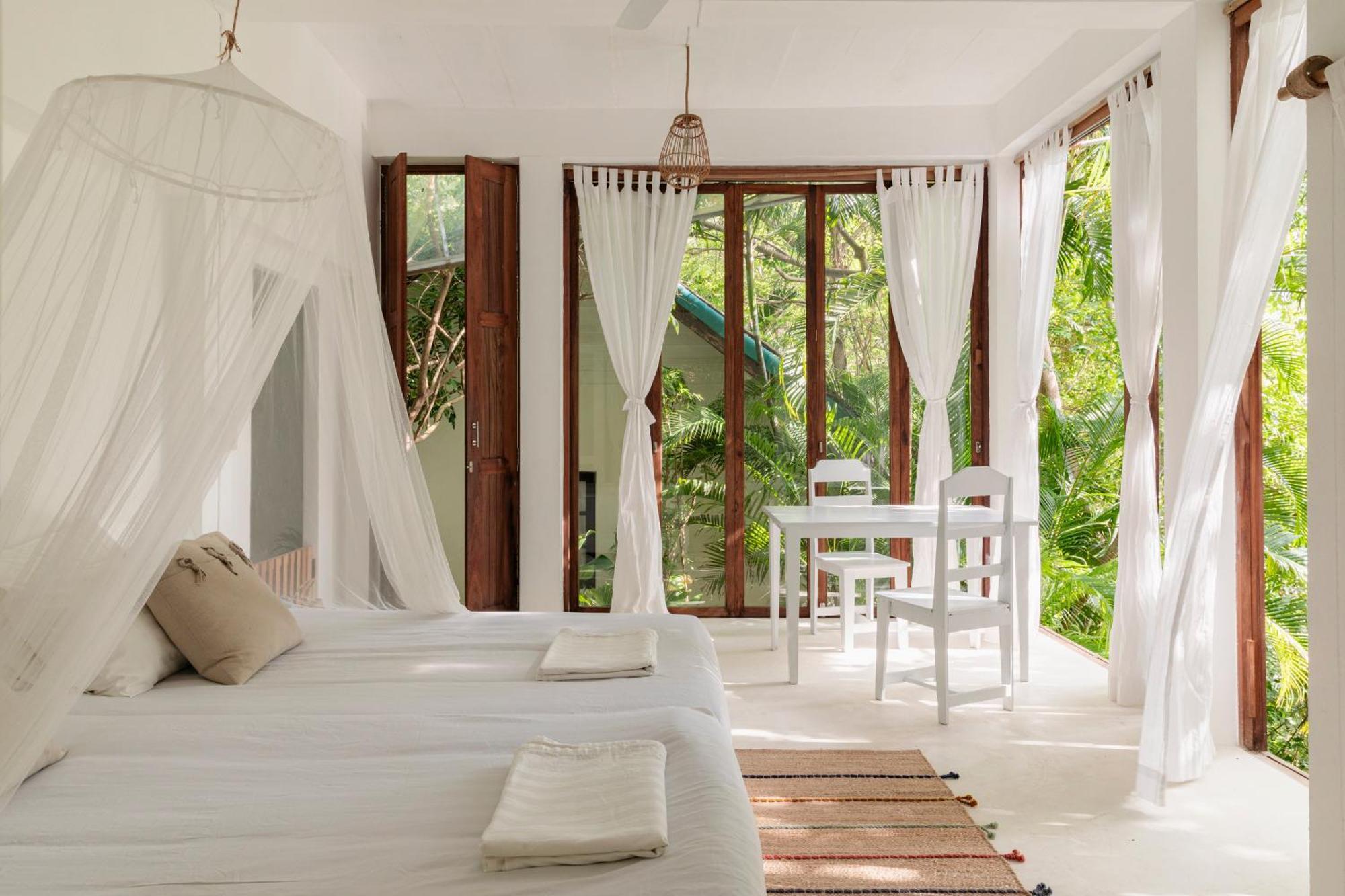Coconut Beach Bungalows Chaloklum Exterior photo